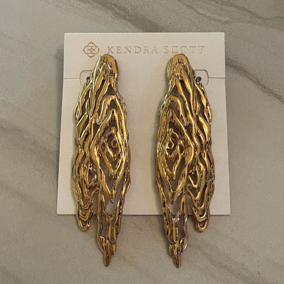 Kendra Scott Vintage Gold textured statement earrings- NWT, not